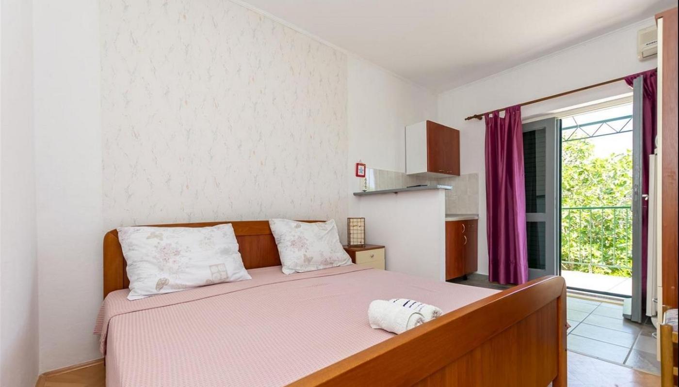 Apartments By The Sea Lokva Rogoznica, Omis - 18638 Luaran gambar