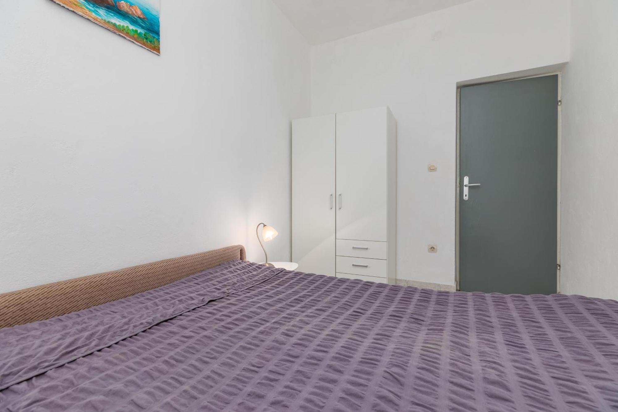 Apartments By The Sea Lokva Rogoznica, Omis - 18638 Bilik gambar